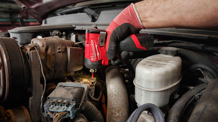 visseuse à chocs sans fil 1/4" M12 FID2 Milwaukee visseuse à chocs sans fil 1/4" M12 FID2 Milwaukee